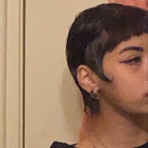 Meet your Posher, Andrea